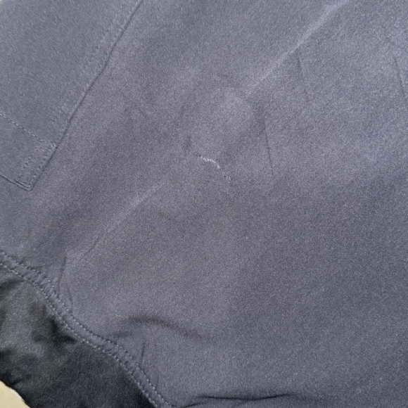 Women’s Fig Livingston scrub bottoms. Small tear with patch repaired as shown - Picture 3 of 4